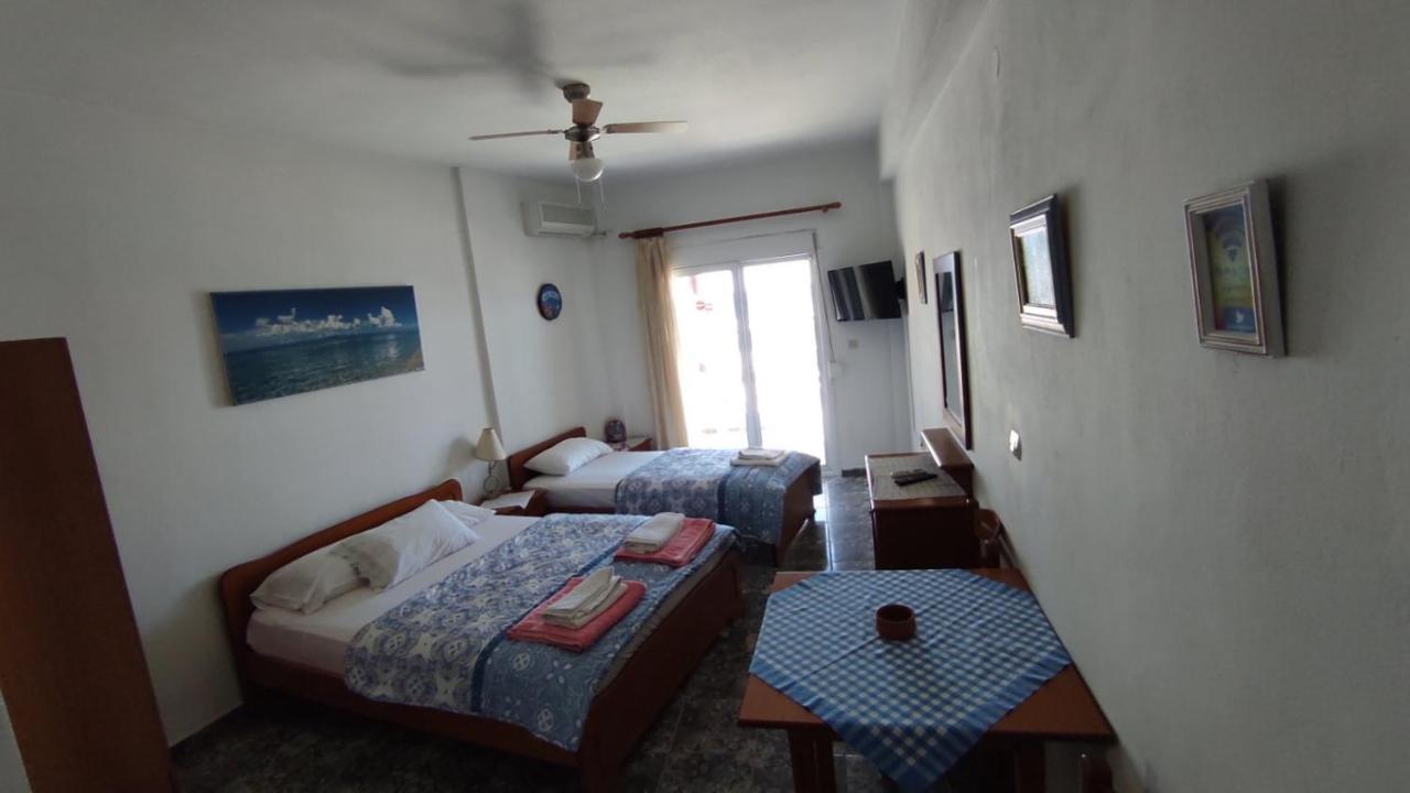Peristerianos Apartments Nea Skioni Esterno foto