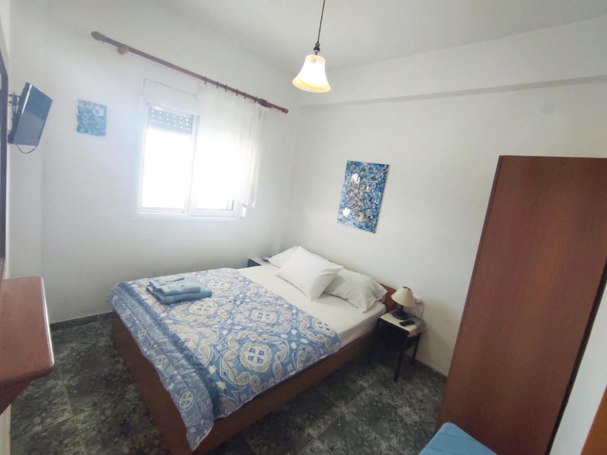 Peristerianos Apartments Nea Skioni Esterno foto