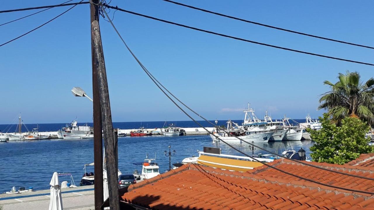 Peristerianos Apartments Nea Skioni Esterno foto