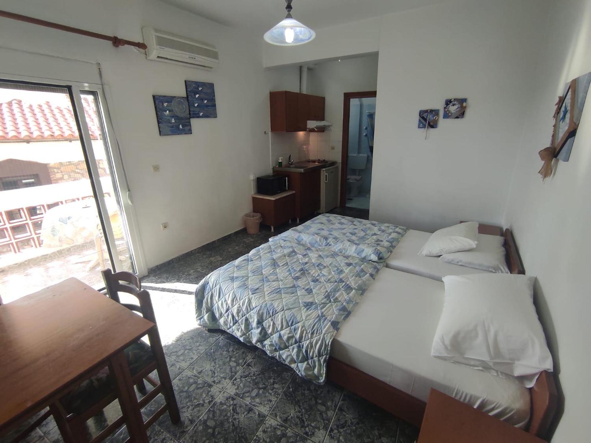 Peristerianos Apartments Nea Skioni Esterno foto