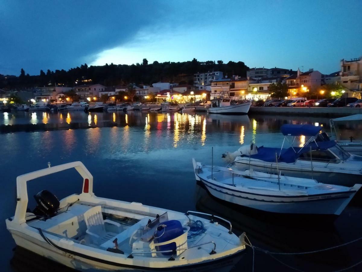 Peristerianos Apartments Nea Skioni Esterno foto